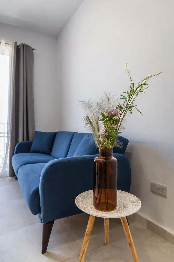 Serafina'S Apartment 5 Min Walk From St Julians San Gwann