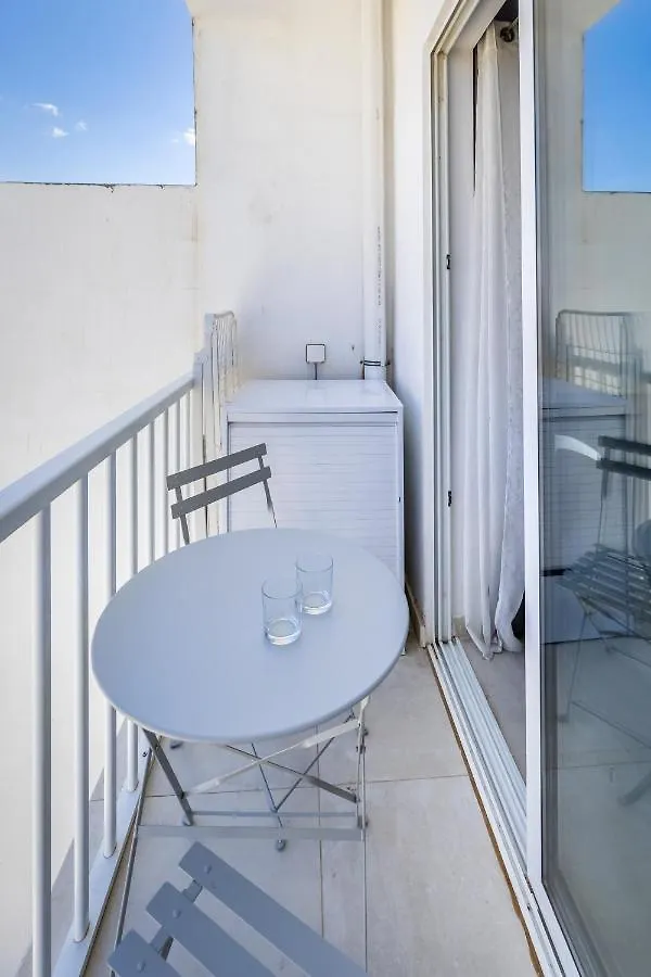 Serafina'S Apartment 5 Min Walk From St Julians San Gwann